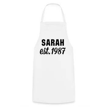 Sarah est 1987 - Kochschürze - Weiß - Vorne - AI Model Male 185 dark (185cm)