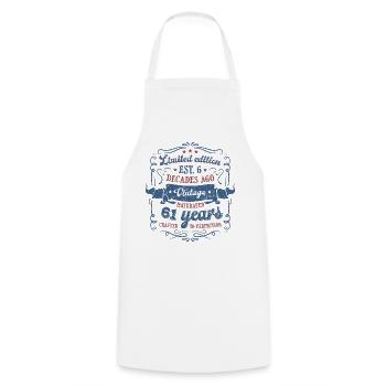 Vintage Légendaire - Vieilli parfaitement 61ème anniversaire - Tablier de cuisine - blanc - Devant - AI Model Male 185 dark (185cm)