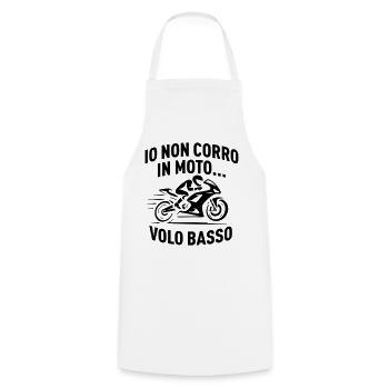 T-shirt moto – « Je ne fais pas de course de motos, je vole bas » - Tablier de cuisine - blanc - Devant - AI Model Male 185 dark (185cm)