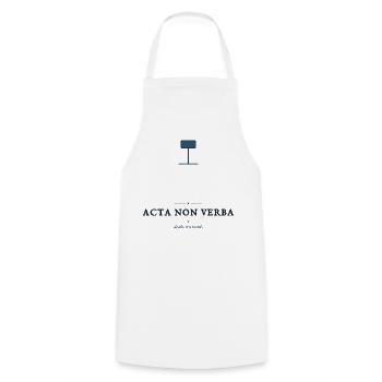 Acta Non Verba – Taten, keine Worte Lateinisches Zitat - Kochschürze - Weiß - Vorne - AI Model Male 185 dark (185cm)