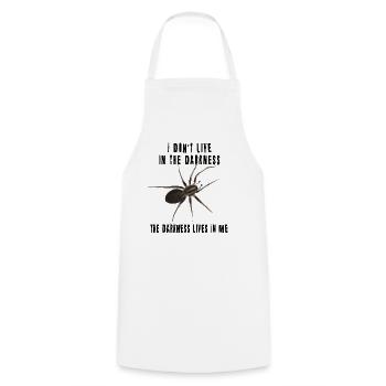 The darkness lives in me - Spinne Dark Spruch - Kochschürze - Weiß - Vorne - AI Model Male 185 dark (185cm)