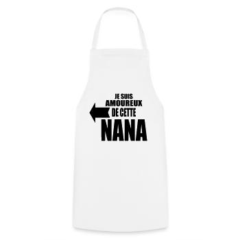 je suis amoureux de cette nana - Tablier de cuisine - blanc - Devant - AI Model Male 185 dark (185cm)