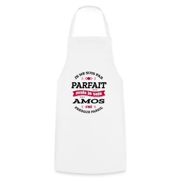 AMOS PARFAIT - PRENOM AMOS - Tablier de cuisine - blanc - Devant - AI Model Male 185 dark (185cm)