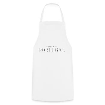 Portugal T-Shirt: Sonne, Meer, Stil - Kochschürze - Weiß - Vorne - AI Model Male 185 dark (185cm)