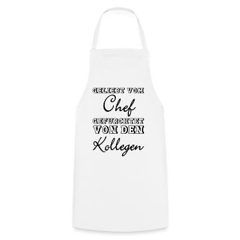 Geliebt vom Chef Geschenk - Kochschürze - Weiß - Vorne - AI Model Male 185 dark (185cm)