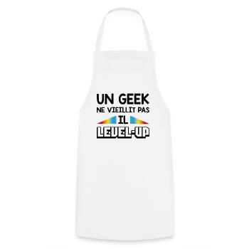 Un geek ne vieillit pas, il level-up - Tablier de cuisine - blanc - Devant - AI Model Male 185 dark (185cm)