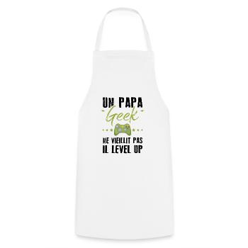 Un papa geek ne vieillit pas il level up - Tablier de cuisine - blanc - Devant - AI Model Male 185 dark (185cm)