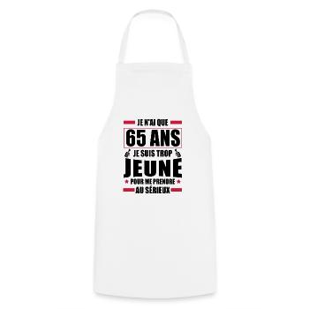 j ai 65 ans / cadeau anniversaire 65 ans - Tablier de cuisine - blanc - Devant - AI Model Male 185 dark (185cm)