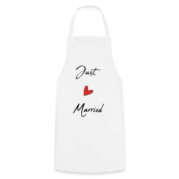GERADE VERHEIRATET. Junggesellinnenabschied. VALENTINSTAG. PAAR - Kochschürze - Weiß - Vorne - AI Model Male 185 dark (185cm)