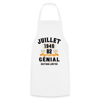 82 Ans Anniversaire Vintage Né(e) en Juillet 1940 - Tablier de cuisine - blanc - Devant - AI Model Male 185 dark (185cm)