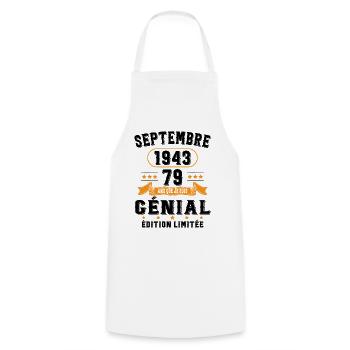 79 Ans Anniversaire Vintage Né(e) Septembre 1943 - Tablier de cuisine - blanc - Devant - AI Model Male 185 dark (185cm)
