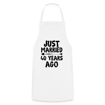 Je viens de me marier il y a 40 ans 40e anniversaire de mariage - Tablier de cuisine - blanc - Devant - AI Model Male 185 dark (185cm)