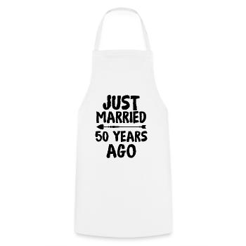 Je viens de me marier il y a 50 ans 50e anniversaire de mariage - Tablier de cuisine - blanc - Devant - AI Model Male 185 dark (185cm)