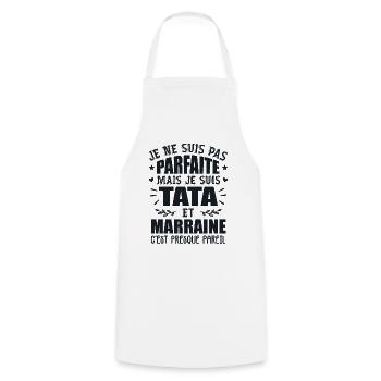 Tata Et Marraine Humour Je Ne Suis Pas Parfaite - Tablier de cuisine - blanc - Devant - AI Model Male 185 dark (185cm)