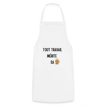 Tout travail mérite sa Bière - Tablier de cuisine - blanc - Devant - AI Model Male 185 dark (185cm)