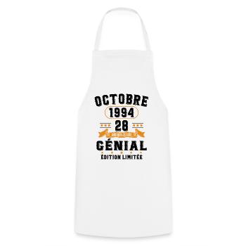 28 Ans Anniversaire Vintage Né(e) en Octobre 1994 - Tablier de cuisine - blanc - Devant - AI Model Male 185 dark (185cm)