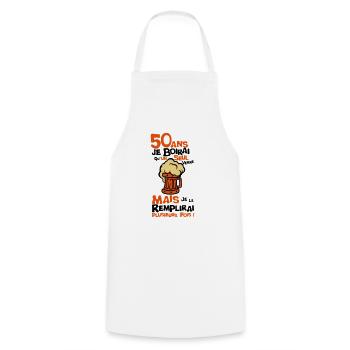 50 ans alcool anniversaire verre boirai biere - Tablier de cuisine - blanc - Devant - AI Model Male 185 dark (185cm)
