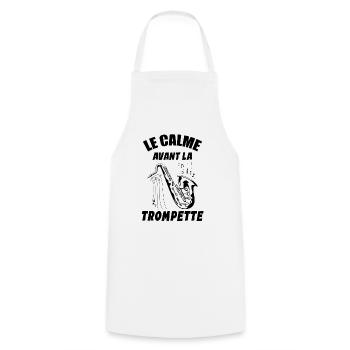 Le Calme Avant La Trompette Humourj Eu De Mots - Tablier de cuisine - blanc - Devant - AI Model Male 185 dark (185cm)