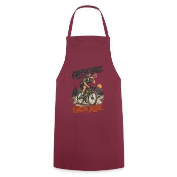 Kaffee Zuerst Dann Radfahren - Kochschürze - Bordeaux - Vorne - AI Model Male 185 dark (185cm)
