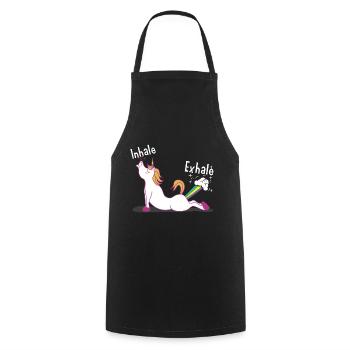 Licorne de Yoga - Tablier de cuisine - noir - Devant - AI Model Male 185 dark (185cm)