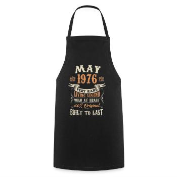 Mai 1976 Cadeau d’anniversaire - Tablier de cuisine - noir - Devant - AI Model Male 185 dark (185cm)