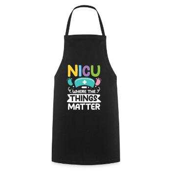 Nicu Where The Things Matter - Kochschürze - Schwarz - Vorne - AI Model Male 185 dark (185cm)