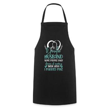 Doula Travailleuse à la naissance Mari Femme - Tablier de cuisine - noir - Devant - AI Model Male 185 dark (185cm)