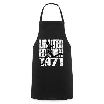 Édition limitée 1971 Édition limitée Football - Tablier de cuisine - noir - Devant - AI Model Male 185 dark (185cm)