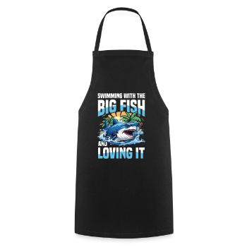 Swimming With The Big Fish And Loving It - Kochschürze - Schwarz - Vorne - AI Model Male 185 dark (185cm)
