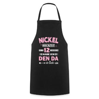 Nickel Mariage 12e anniversaire de mariage Épouse - Tablier de cuisine - noir - Devant - AI Model Male 185 dark (185cm)