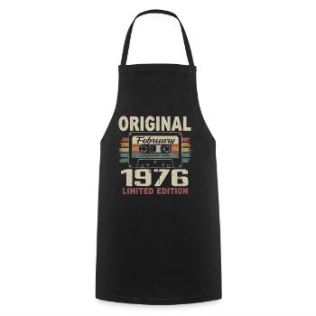 Février 1976, Cadeau d'Anniversaire février 1976 - Tablier de cuisine - noir - Devant - AI Model Male 185 dark (185cm)