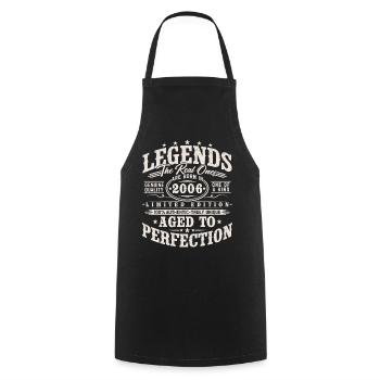 2006 Jahrgang Vintage Geburtstag Geschenk Retro - Kochschürze - Schwarz - Vorne - AI Model Male 185 dark (185cm)