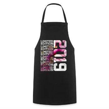 LIMITED EDITION 2019 - 7 YEARS - 7TH BIRTHDAY - Cooking Apron - black - Front - AI Model Male 185 dark (185cm)