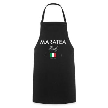 Maratea Italien Koordinaten Reise Souvenir - Kochschürze - Schwarz - Vorne - AI Model Male 185 dark (185cm)
