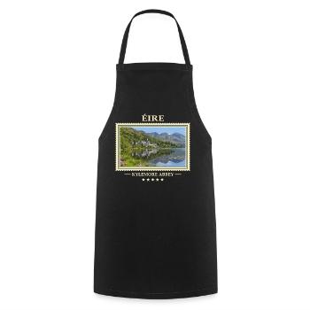 Irland Kylemore Abbey Vintage Reisemarke - Kochschürze - Schwarz - Vorne - AI Model Male 185 dark (185cm)