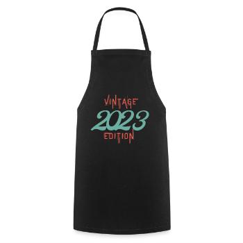 Jahrgang 2023 Ausgabe - Kochschürze - Schwarz - Vorne - AI Model Male 185 dark (185cm)