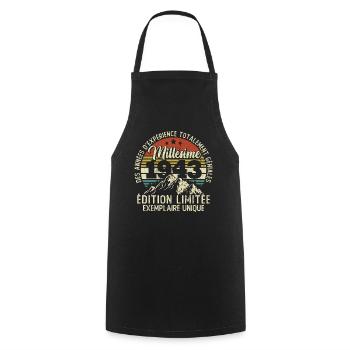 Vintage Cadeau D'anniversaire 1943, Millésime 1943 - Tablier de cuisine - noir - Devant - AI Model Male 185 dark (185cm)