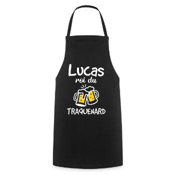 Lucas Roi Du Traquenard - Humour De Lucas - Tablier de cuisine - noir - Devant - AI Model Male 185 dark (185cm)
