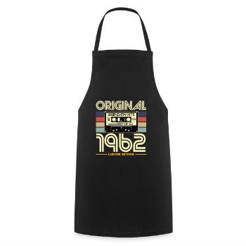 Original 1962 Cassette Édition Limitée - Tablier de cuisine - noir - Devant - AI Model Male 185 dark (185cm)