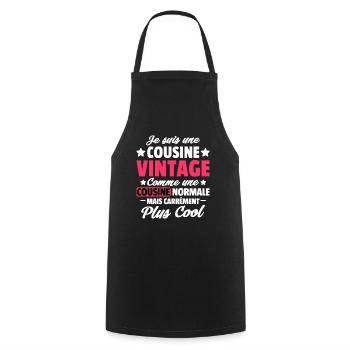 je suis une cousine / super cousine - Tablier de cuisine - noir - Devant - AI Model Male 185 dark (185cm)