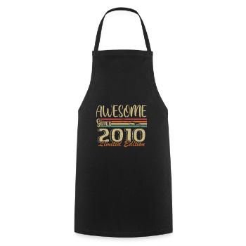 Les légendes sont nées en 2010 Vintage 2010 - Tablier de cuisine - noir - Devant - AI Model Male 185 dark (185cm)