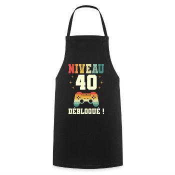 Anniversaire 40 Ans Geek Niveau 40 Humour - Tablier de cuisine - noir - Devant - AI Model Male 185 dark (185cm)