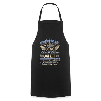 Original 1973 Vintage Born Cadeau d’anniversaire - Tablier de cuisine - noir - Devant - AI Model Male 185 dark (185cm)