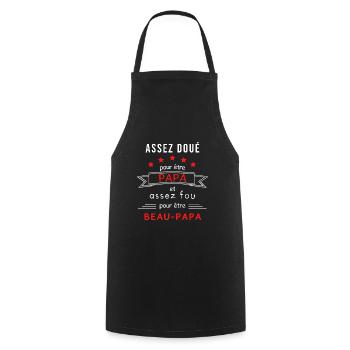 Papa beau-papa humour - Tablier de cuisine - noir - Devant - AI Model Male 185 dark (185cm)