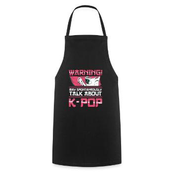 K-Pop - Kochschürze - Schwarz - Vorne - AI Model Male 185 dark (185cm)
