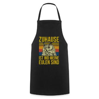 Zuhause ist wo meine Eulen sind - Kochschürze - Schwarz - Vorne - AI Model Male 185 dark (185cm)