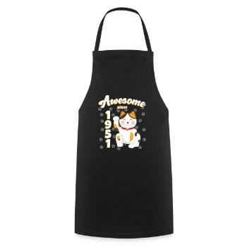 1951 Anniversaire Génial depuis Cat Maneki neko - Tablier de cuisine - noir - Devant - AI Model Male 185 dark (185cm)