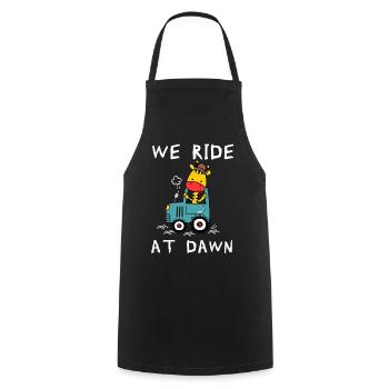 We Ride At Dawn Dad Lawn Mower Make Laugh Day Yard - Kochschürze - Schwarz - Vorne - AI Model Male 185 dark (185cm)
