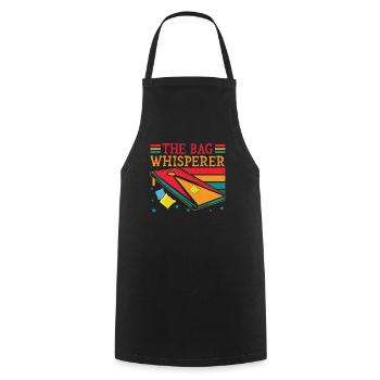 Der Bag Flüsterer - Retro Cornhole Oberteil - Kochschürze - Schwarz - Vorne - AI Model Male 185 dark (185cm)