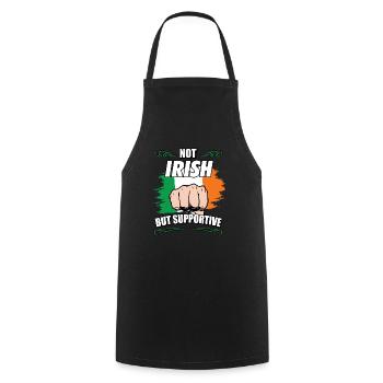 Pas irlandais mais touristique irlandais de soutien - Tablier de cuisine - noir - Devant - AI Model Male 185 dark (185cm)